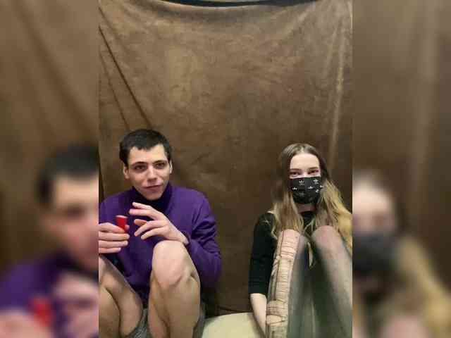 Love_tokens971 webcam