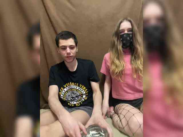 Love_tokens971 webcam