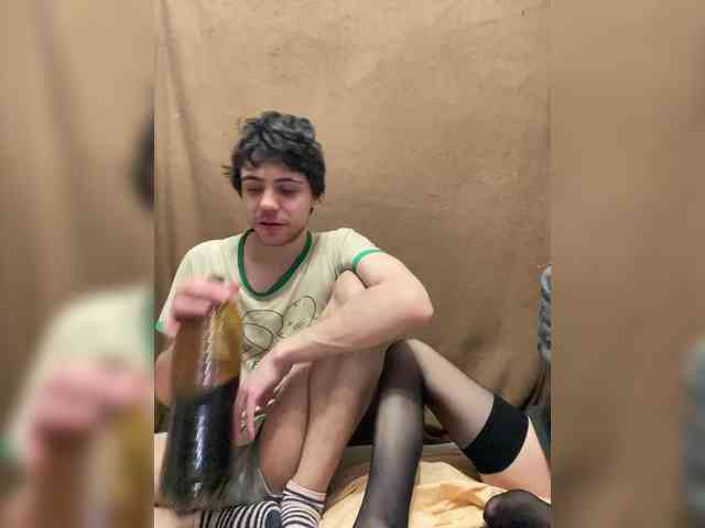 zaebokroom999 webcam