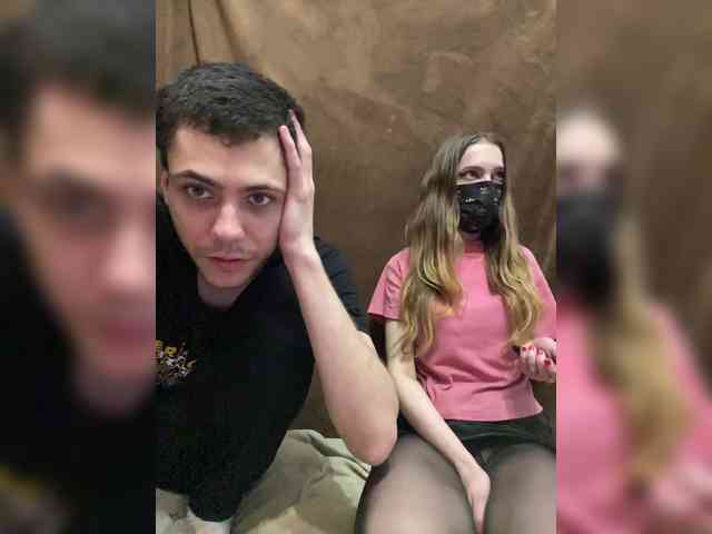 Love_tokens971 webcam