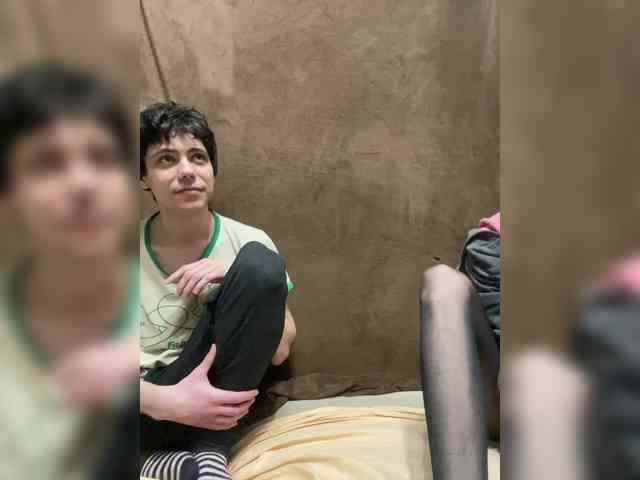 zaebokroom999 webcam