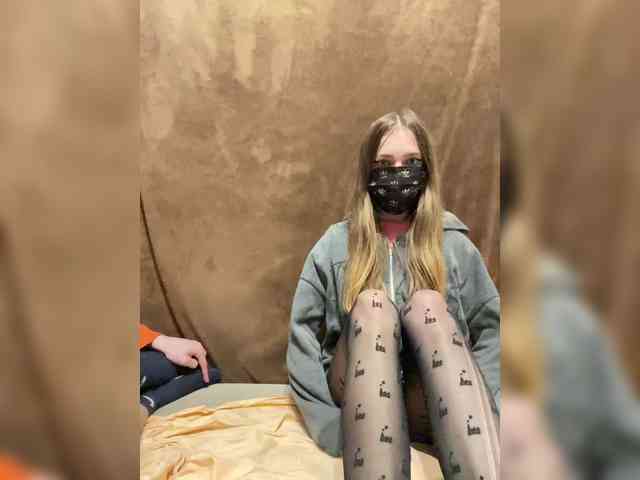 Emmalove13 Emmalove13