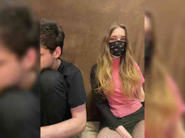 Love_tokens971 webcam