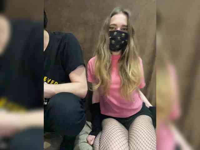 Love_tokens971 webcam
