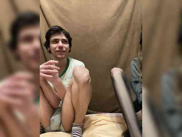 zaebokroom999 webcam