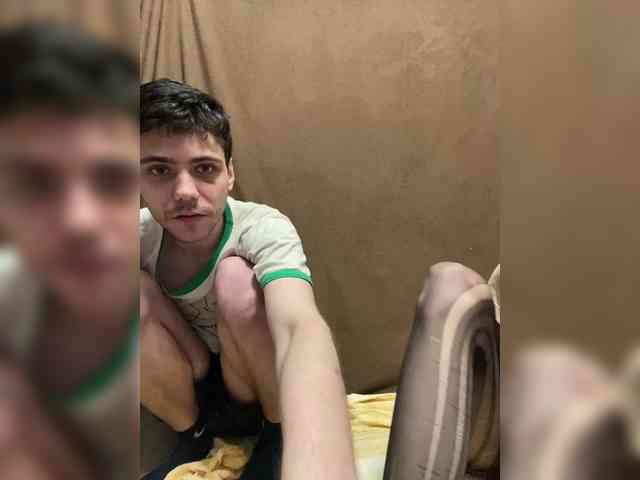 Emmalove13 bongacams