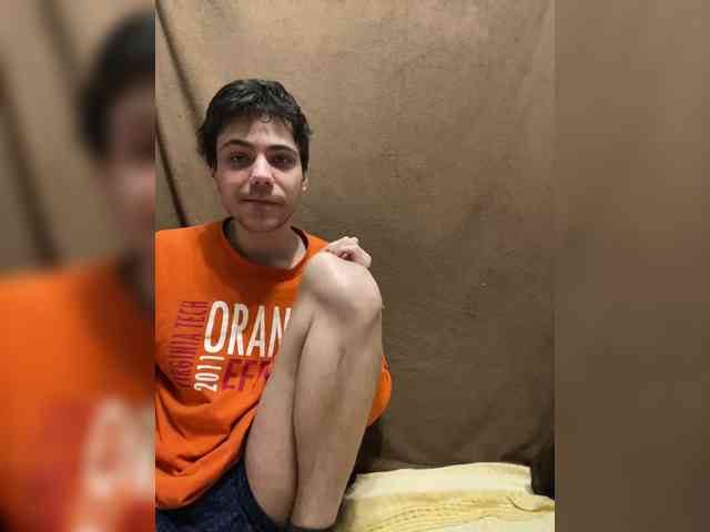 zaebokroom999 webcam