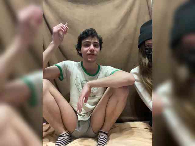 zaebokroom999 webcam