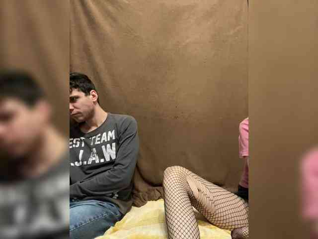 Emmalove13 Live Webcam on BongaCams