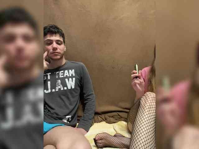 Emmalove13 Live Webcam on BongaCams