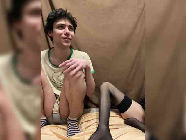 zaebokroom999 webcam