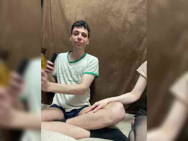 zaebokroom999 webcam