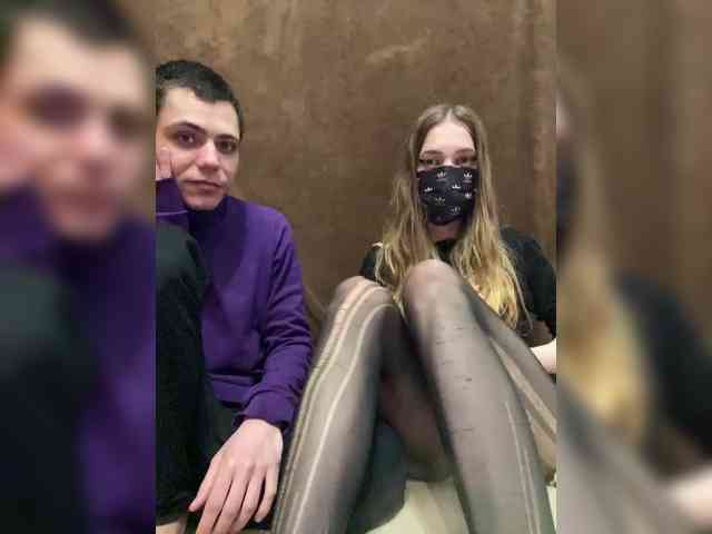 Love_tokens971 webcam