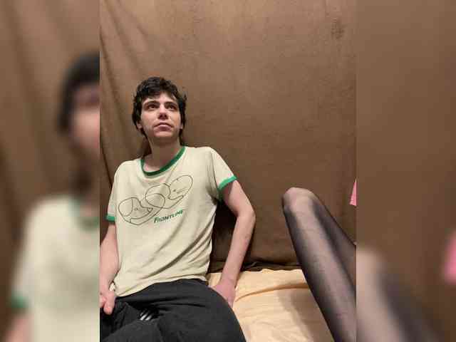 zaebokroom999 webcam