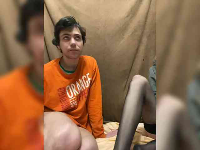 zaebokroom999 webcam