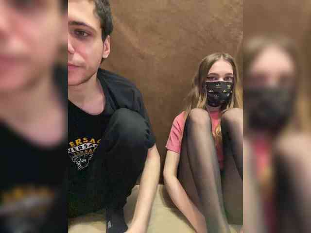 Love_tokens971 webcam