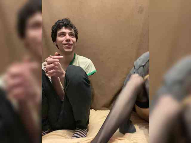 zaebokroom999 webcam