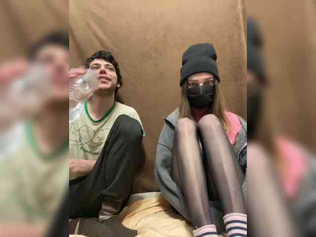 zaebokroom999 webcam