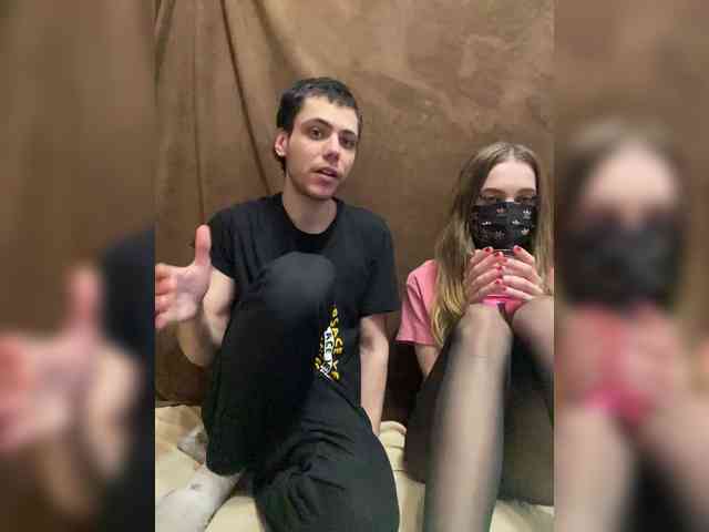 Love_tokens971 webcam