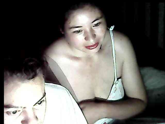 jhoans-laura Live Webcam on BongaCams