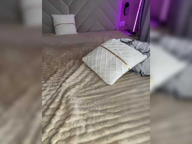 -_____--______-----__