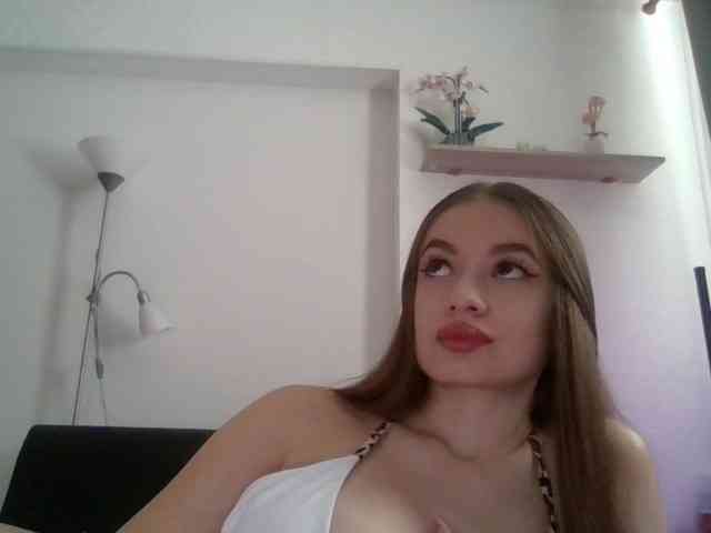 __---_--_-_- webcam