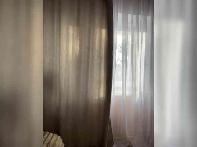 virusIphone Live Webcam on BongaCams