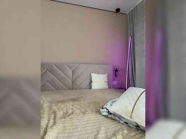 -_____--______-----__