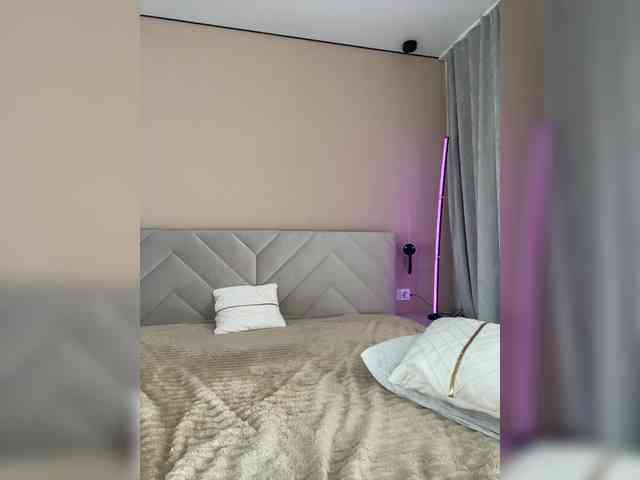 -___--_-------- webcam