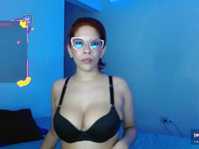 mishellcollins's BongaCams show and profile