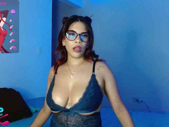 mishellcollins webcam