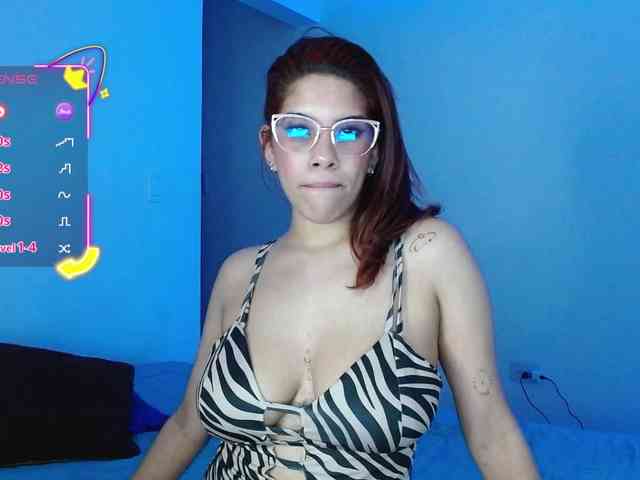 mishellcollins webcam