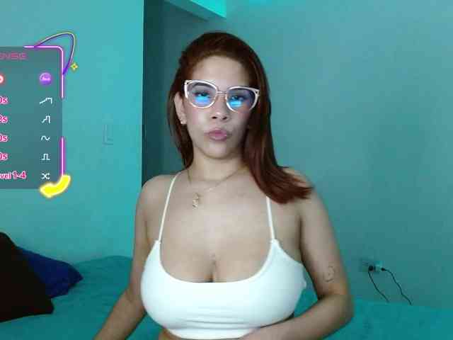 mishellcollins webcam