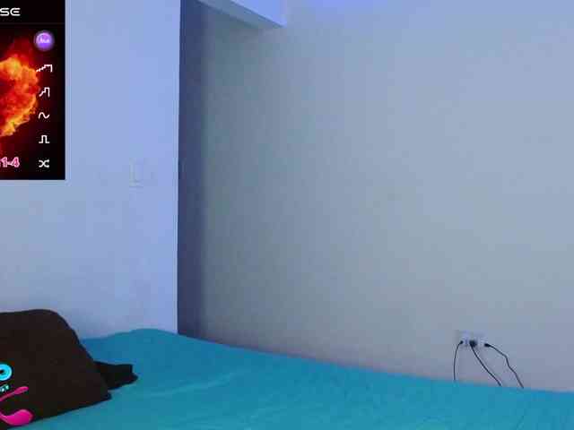 mishellcollins webcam