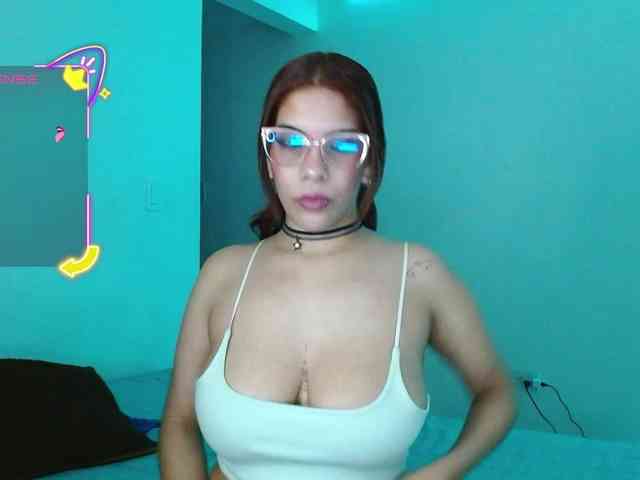 mishellcollins webcam