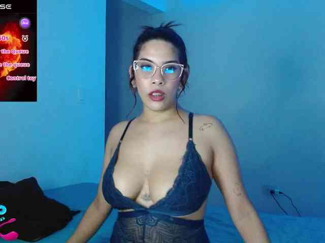 mishellcollins webcam