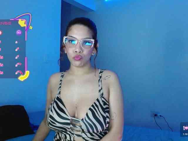 mishellcollins webcam