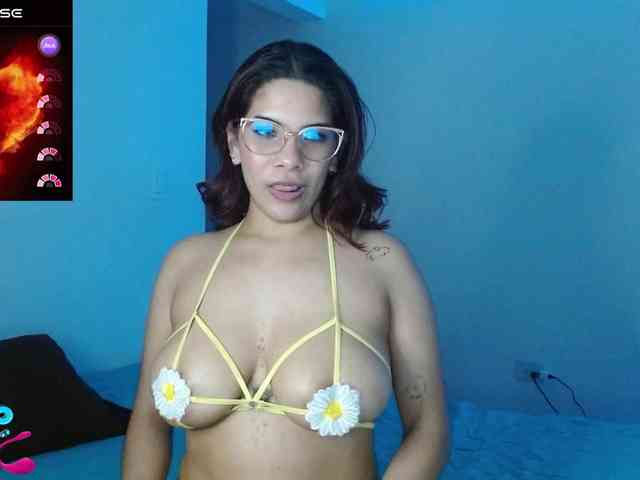 mishellcollins webcam
