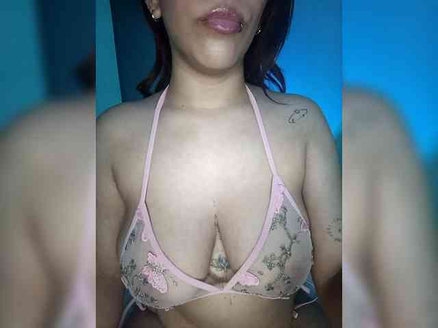 mishellcollins webcam