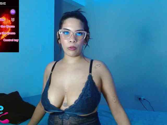 mishellcollins webcam