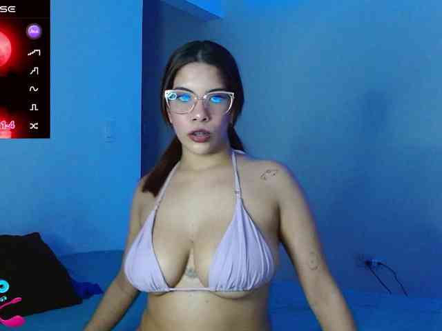 mishellcollins webcam