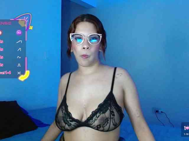 mishellcollins webcam