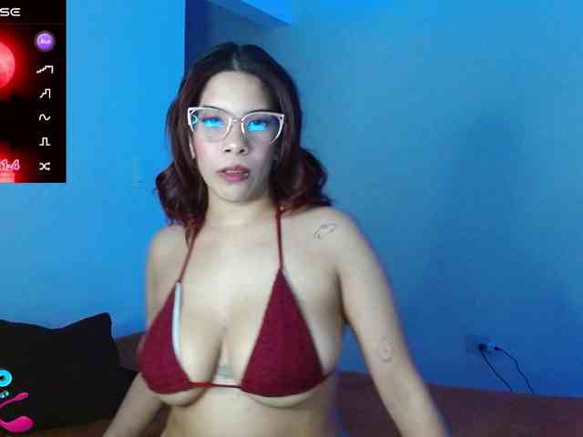 mishellcollins webcam