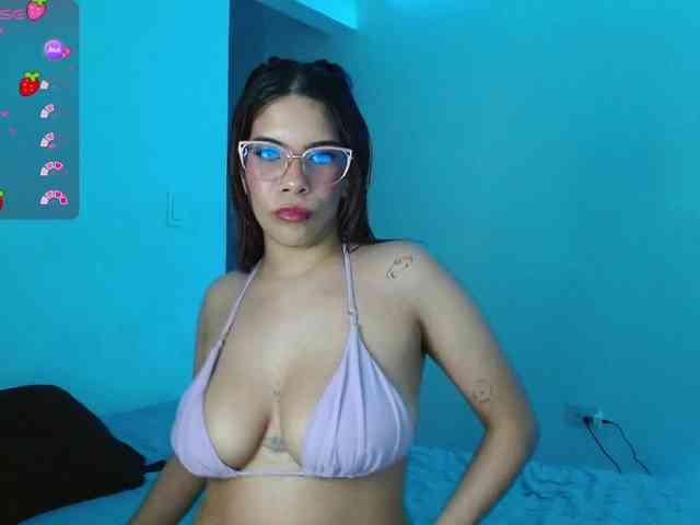 mishellcollins webcam