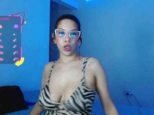 mishellcollins webcam