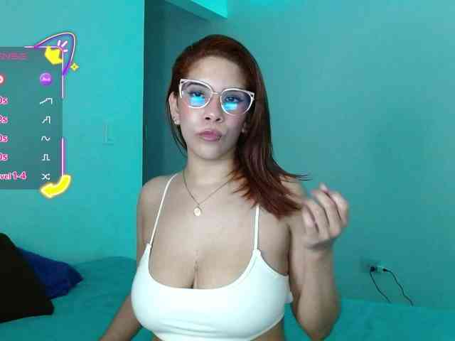 mishellcollins webcam