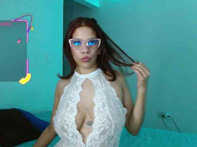 mishellcollins webcam