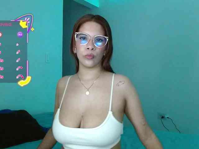 mishellcollins webcam