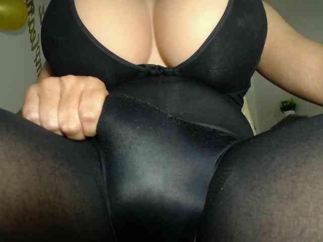jesicabigcock Live Webcam on BongaCams