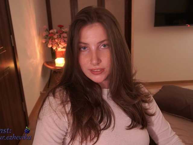 Vixie01's BongaCams show and profile